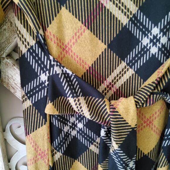 Madison Leigh 3/4 Gathered Sleeve Sash Tie Waist Belt Removable Cowl Neck Dress - Picture 4 of 9